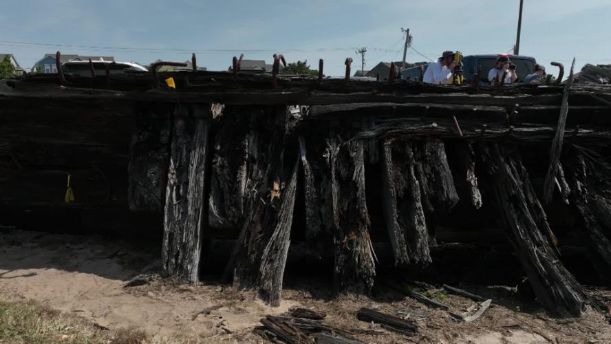Nags Head  – Mystery Shipwreck